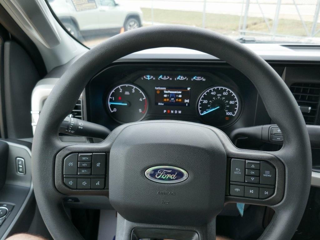 2026 Ford Super Duty F-350 SRW XL 4WD Crew Cab 8' Box