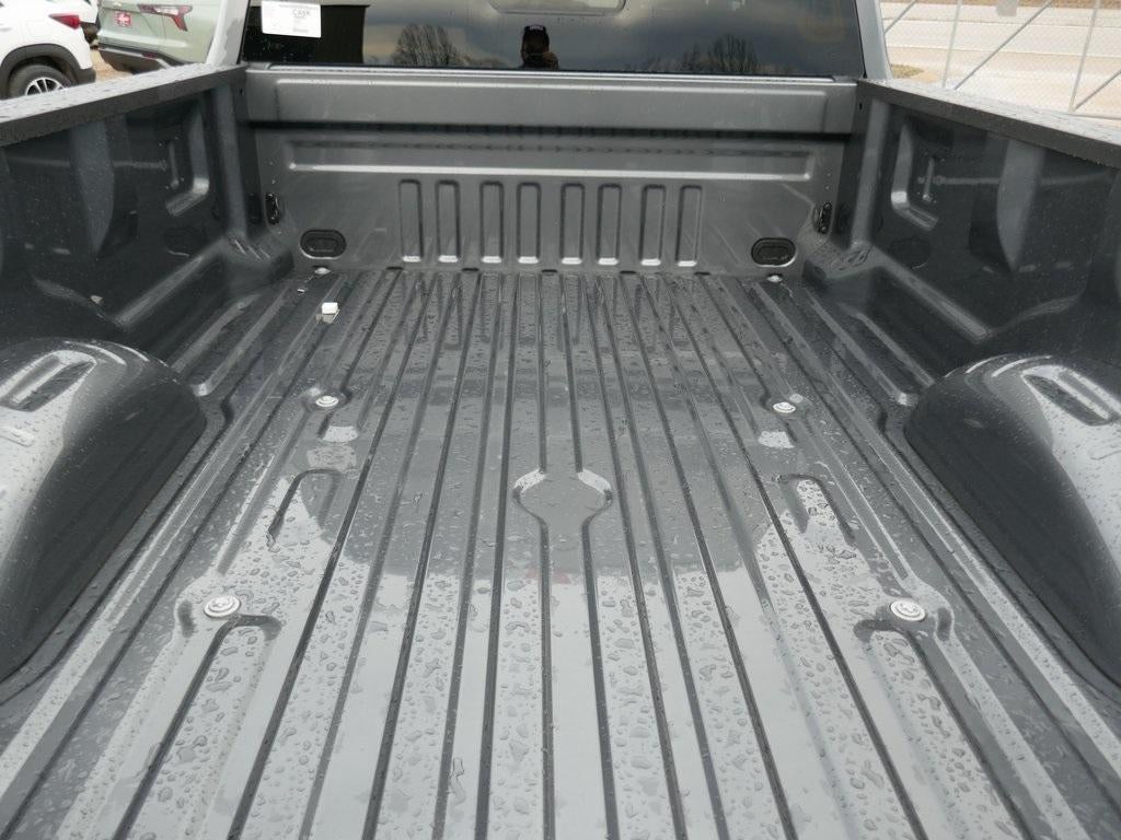 2026 Ford Super Duty F-350 SRW XL 4WD Crew Cab 8' Box