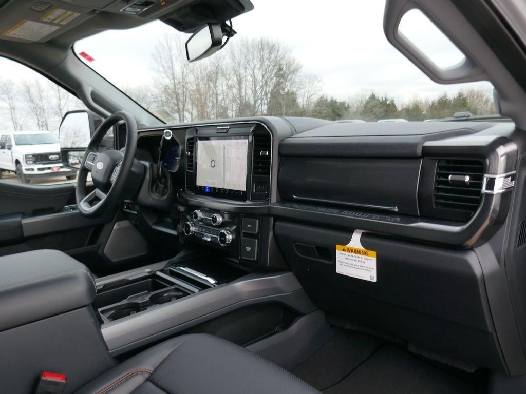 2026 Ford Super Duty F-350 SRW LARIAT 4WD Crew Cab 8' Box