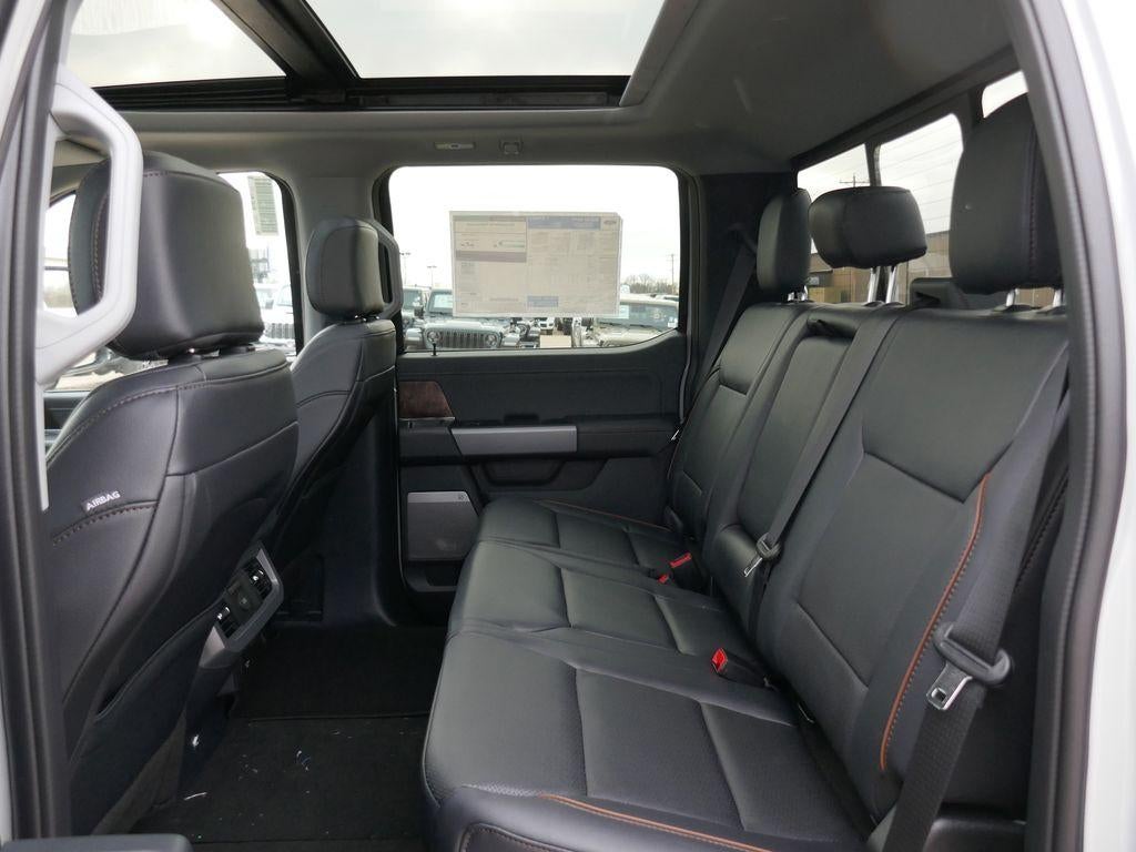 2026 Ford Super Duty F-350 SRW LARIAT 4WD Crew Cab 8' Box