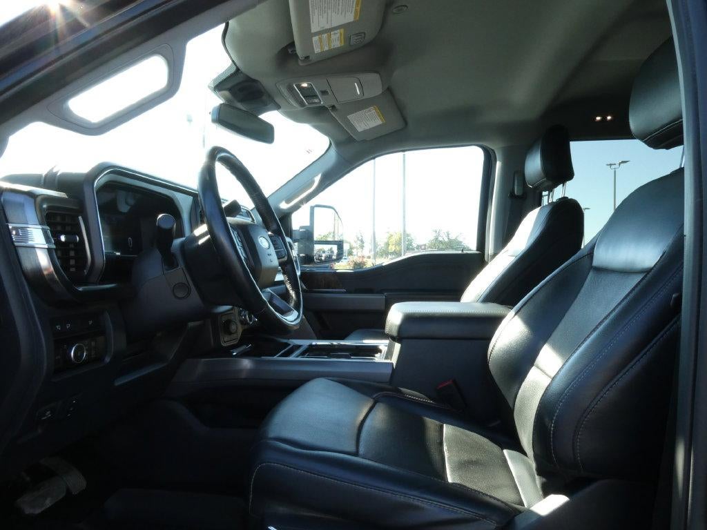 2024 Ford Super Duty F-350 SRW LARIAT 4WD Crew Cab 6.75' Box