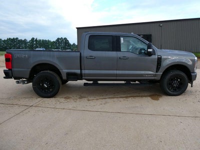2026 Ford Super Duty F-350 SRW LARIAT 4WD Crew Cab 6.75' Box