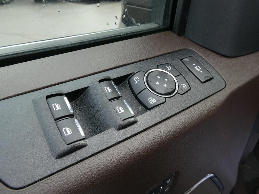 2022 Ford Super Duty F-350 SRW King Ranch 4WD Crew Cab 6.75' Box