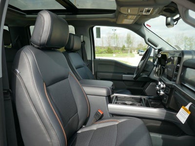 2026 Ford Super Duty F-350 SRW LARIAT 4WD Crew Cab 8' Box