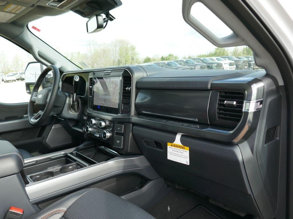 2026 Ford Super Duty F-350 SRW LARIAT 4WD Crew Cab 8' Box