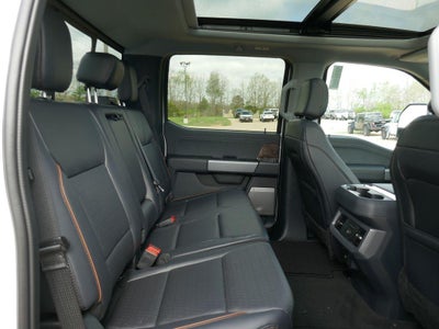 2026 Ford Super Duty F-350 SRW LARIAT 4WD Crew Cab 8' Box