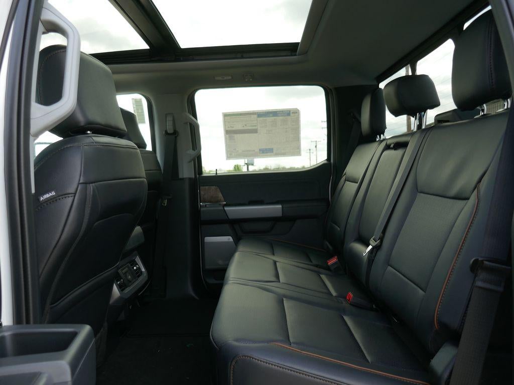 2026 Ford Super Duty F-350 SRW LARIAT 4WD Crew Cab 8' Box