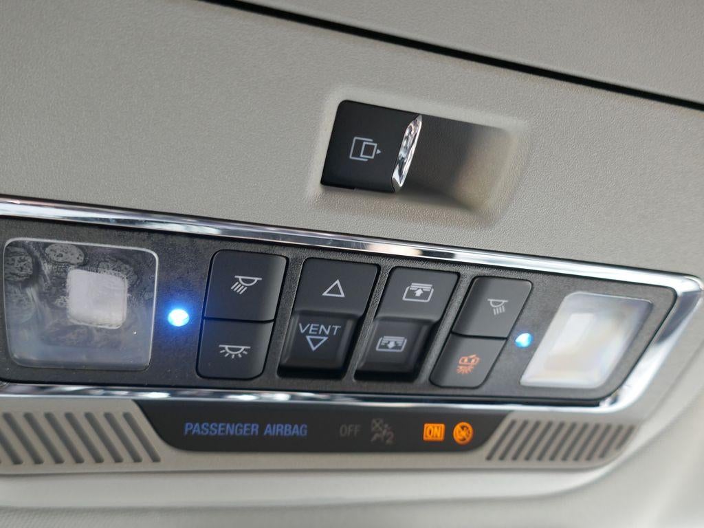 2026 Ford Super Duty F-350 SRW LARIAT 4WD Crew Cab 8' Box