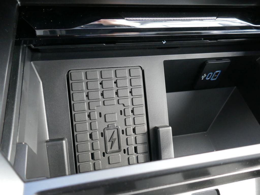 2026 Ford Super Duty F-350 SRW LARIAT 4WD Crew Cab 8' Box