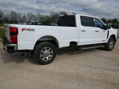 2026 Ford Super Duty F-350 SRW LARIAT 4WD Crew Cab 8' Box