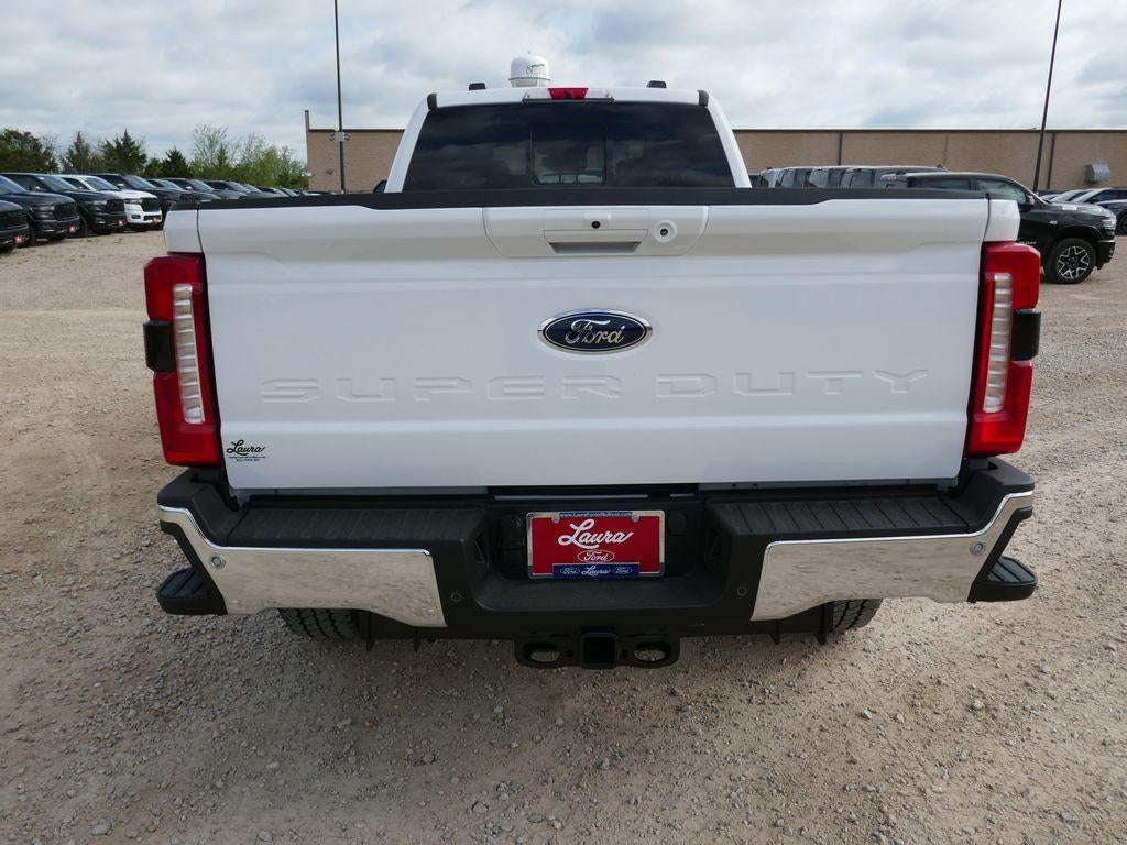 2026 Ford Super Duty F-350 SRW LARIAT 4WD Crew Cab 8' Box