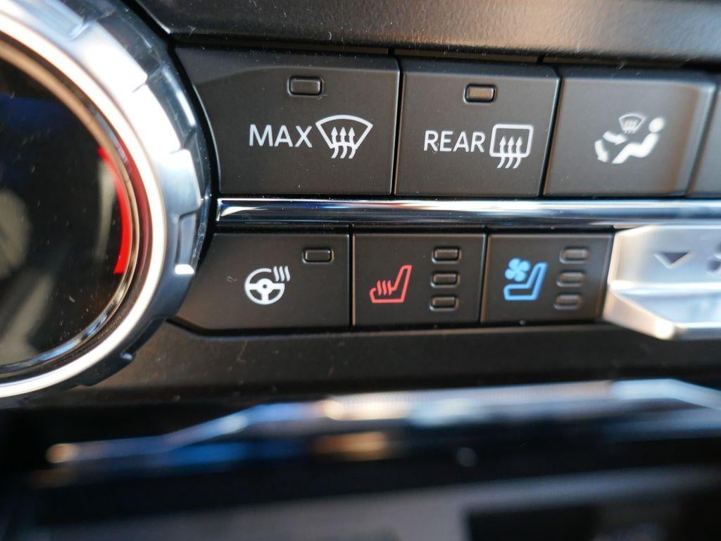 2026 Ford Super Duty F-350 SRW LARIAT 4WD Crew Cab 8' Box