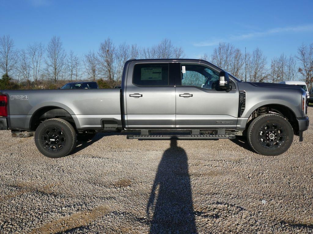2026 Ford Super Duty F-350 SRW LARIAT 4WD Crew Cab 8' Box