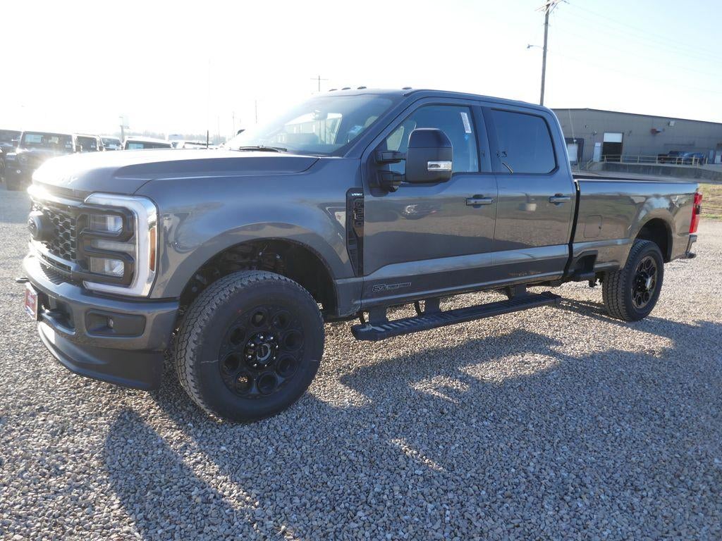 2026 Ford Super Duty F-350 SRW LARIAT 4WD Crew Cab 8' Box