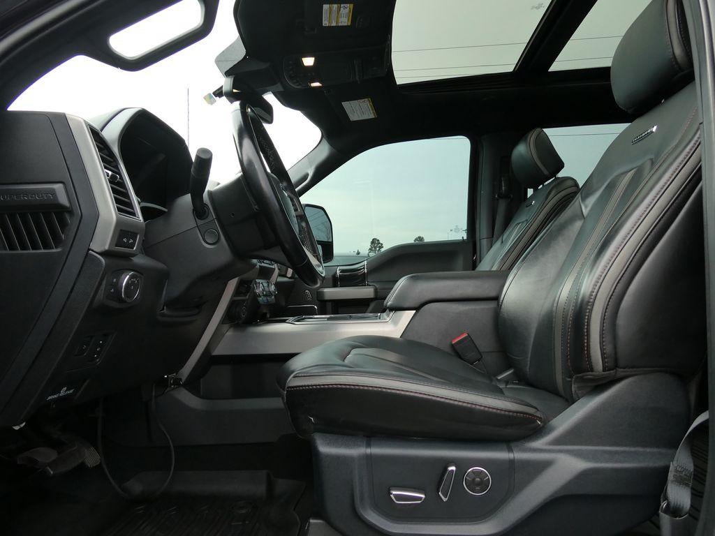 2021 Ford Super Duty F-350 SRW Platinum 4WD Crew Cab 6.75' Box