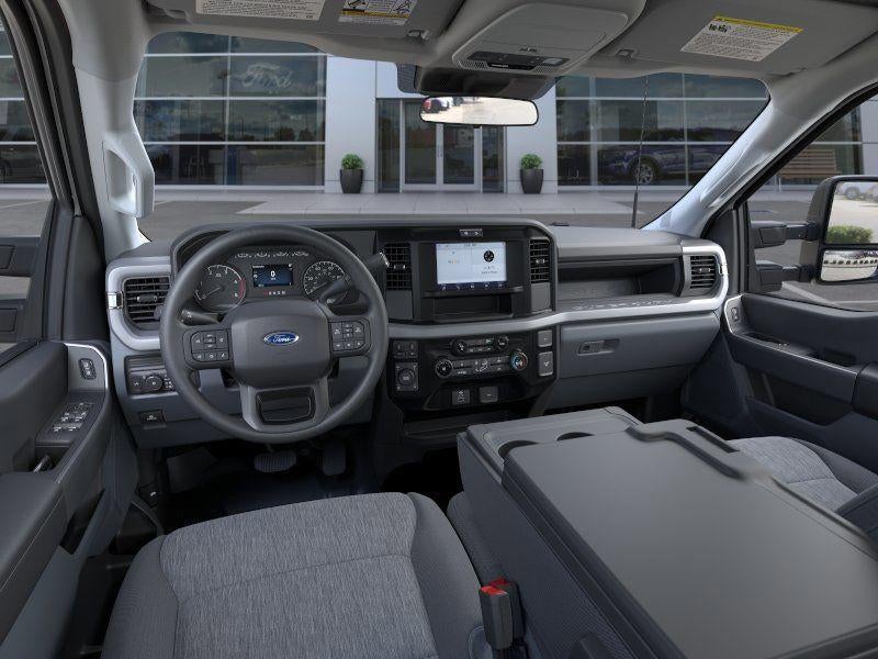 2026 Ford Super Duty F-350 SRW XL 4WD Crew Cab 8' Box