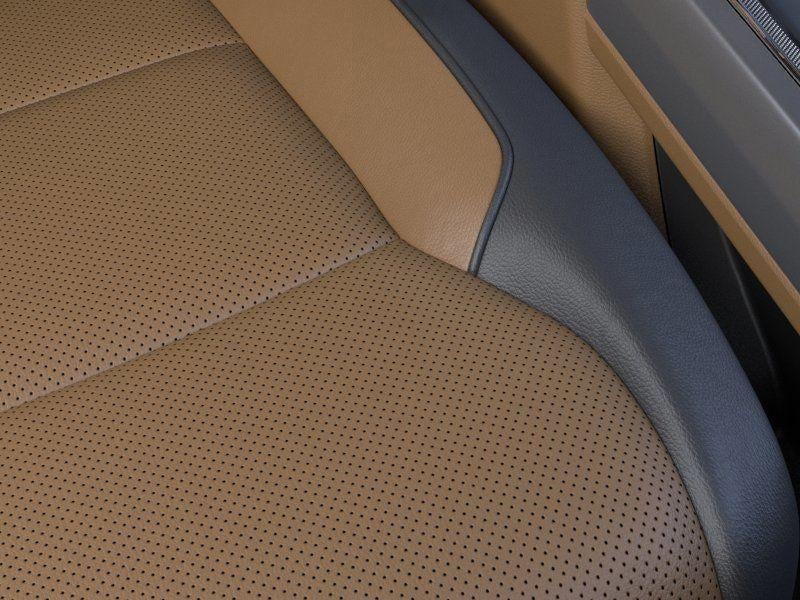 2026 Ford Super Duty F-350 SRW LARIAT 4WD Crew Cab 8' Box