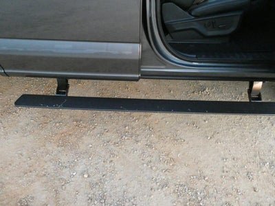 2027 Ford Super Duty F-350 DRW LARIAT 4WD Crew Cab 8' Box