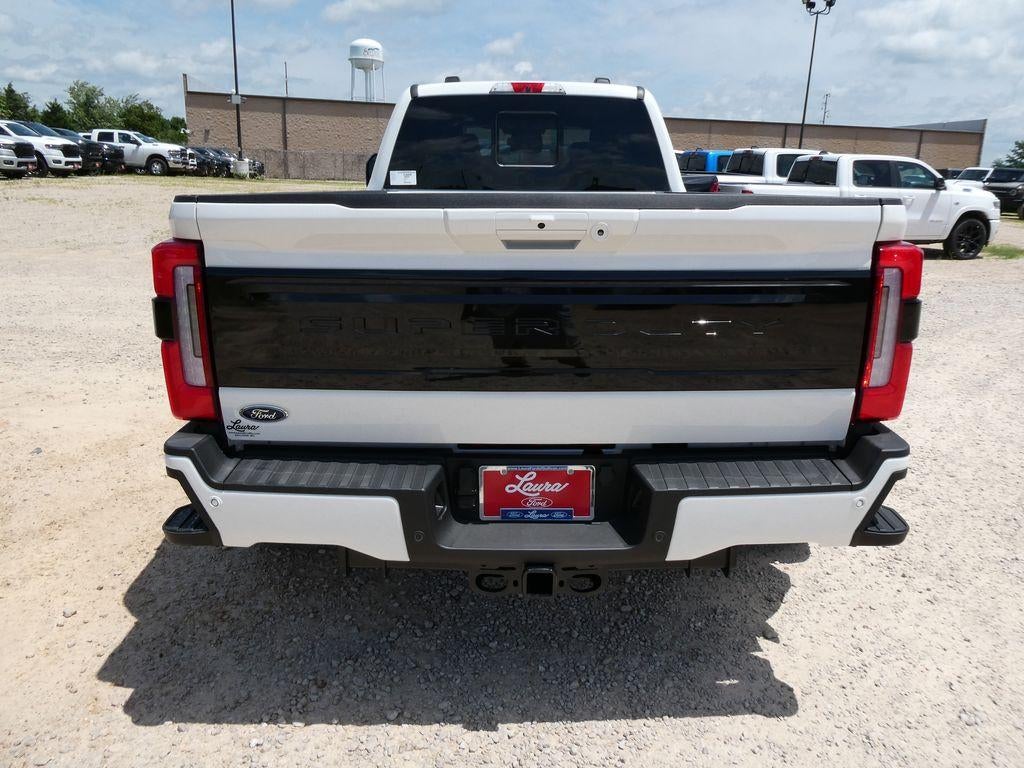 2026 Ford Super Duty F-350 DRW Platinum 4WD Crew Cab 8' Box