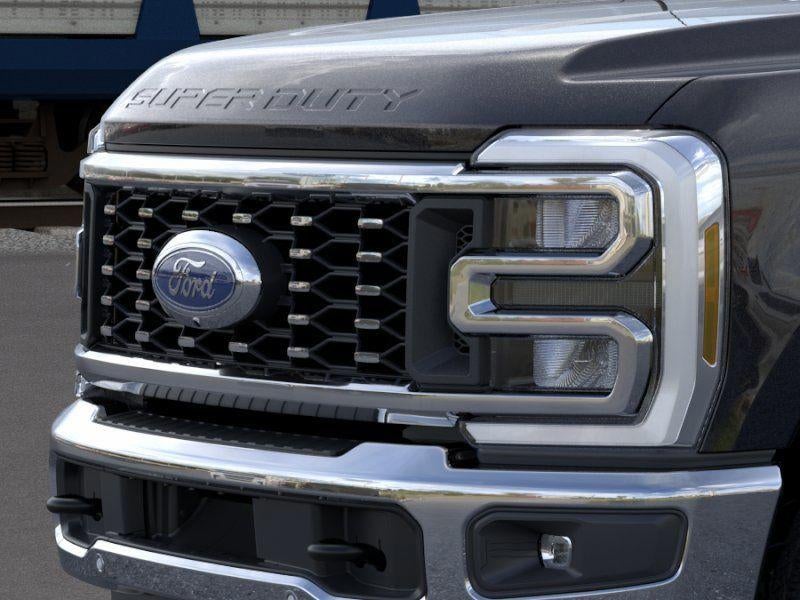 2026 Ford Super Duty F-350 DRW King Ranch 4WD Crew Cab 8' Box