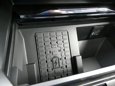 2027 Ford Super Duty F-350 DRW LARIAT 4WD Crew Cab 8' Box
