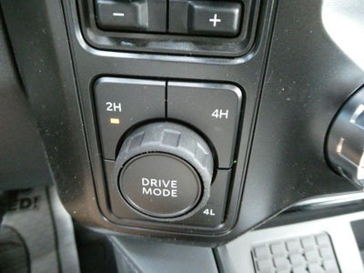 2026 Ford Super Duty F-350 DRW Platinum 4WD Crew Cab 8' Box