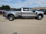 2027 Ford Super Duty F-450 DRW LARIAT 4WD Crew Cab 8' Box