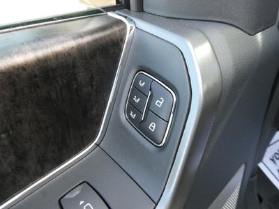 2027 Ford Super Duty F-450 DRW LARIAT 4WD Crew Cab 8' Box