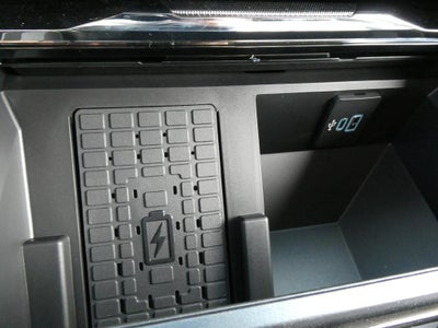2027 Ford Super Duty F-450 DRW LARIAT 4WD Crew Cab 8' Box