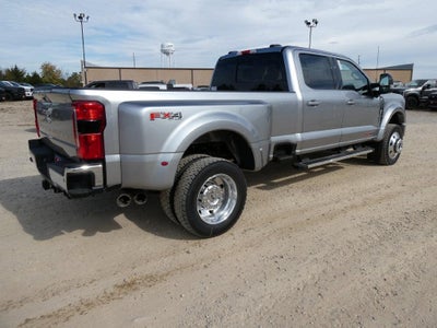 2027 Ford Super Duty F-450 DRW LARIAT 4WD Crew Cab 8' Box
