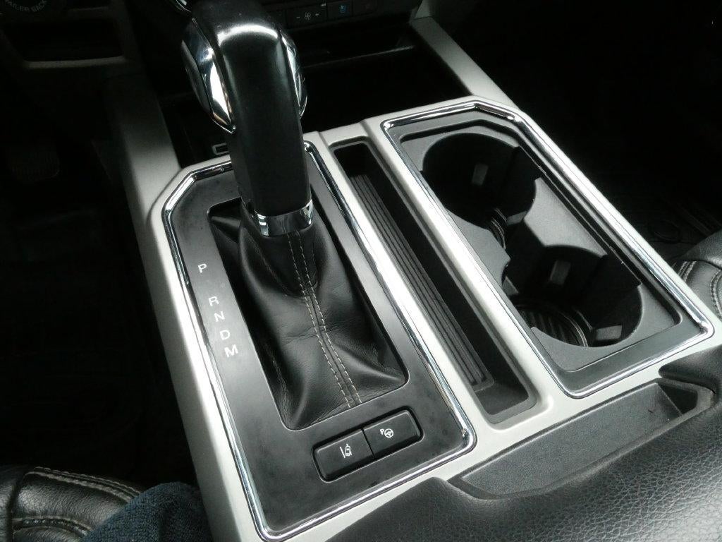 2020 Ford F-150 LARIAT 4WD SuperCrew 5.5' Box