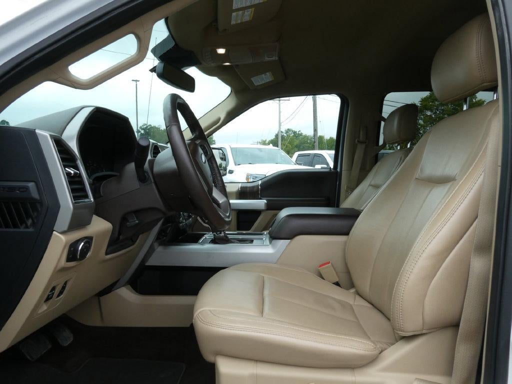 2019 Ford F-150 LARIAT 4WD SuperCrew 5.5' Box