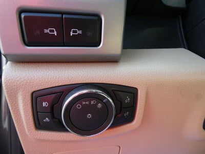 2017 Ford F-150 Lariat 4WD SuperCrew 5.5' Box