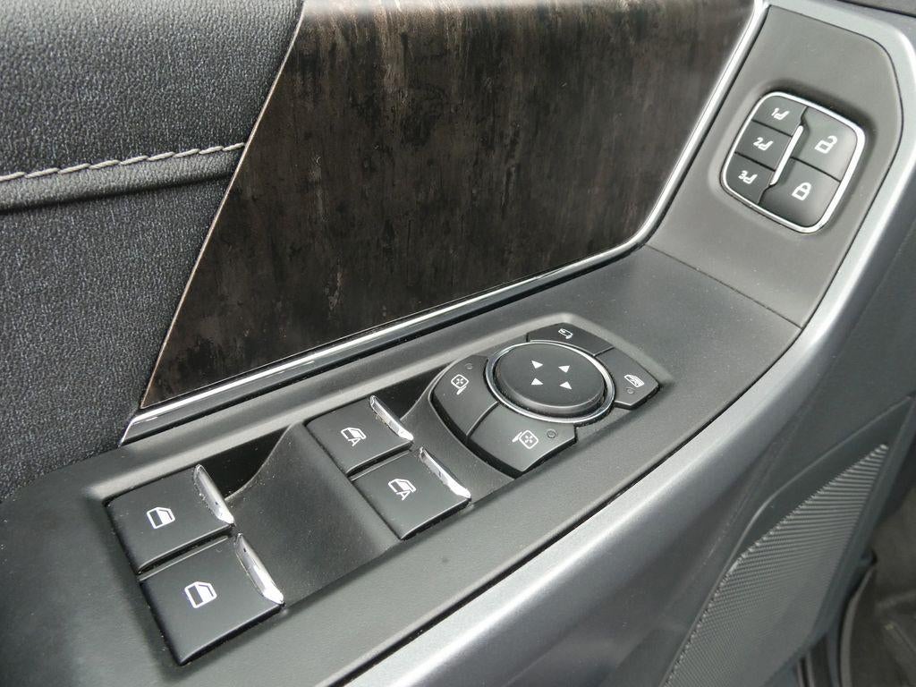 2021 Ford F-150 LARIAT 4WD SuperCrew 5.5' Box