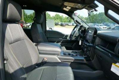 2025 Ford F-150 STX 4WD SuperCrew 5.5' Box