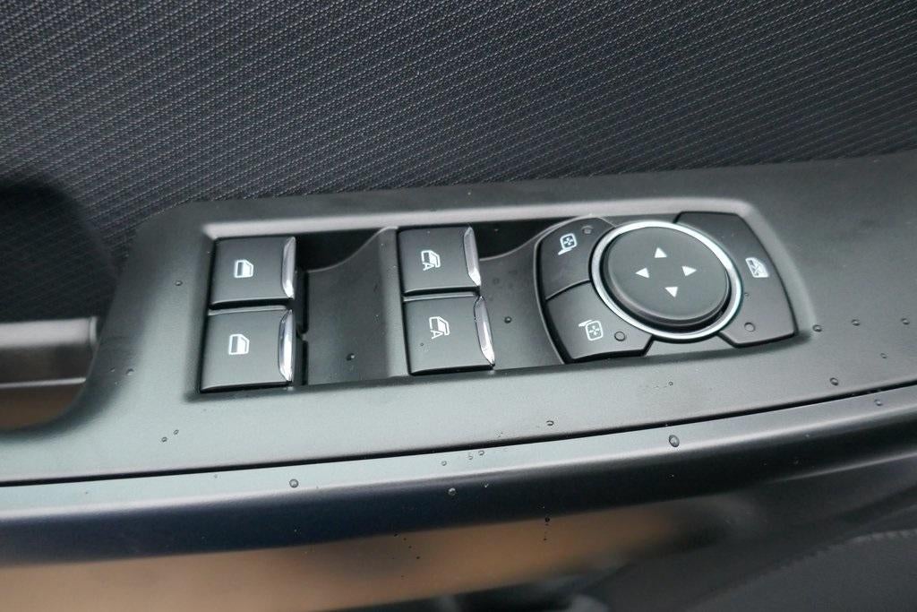 2025 Ford F-150 STX 4WD SuperCrew 5.5' Box