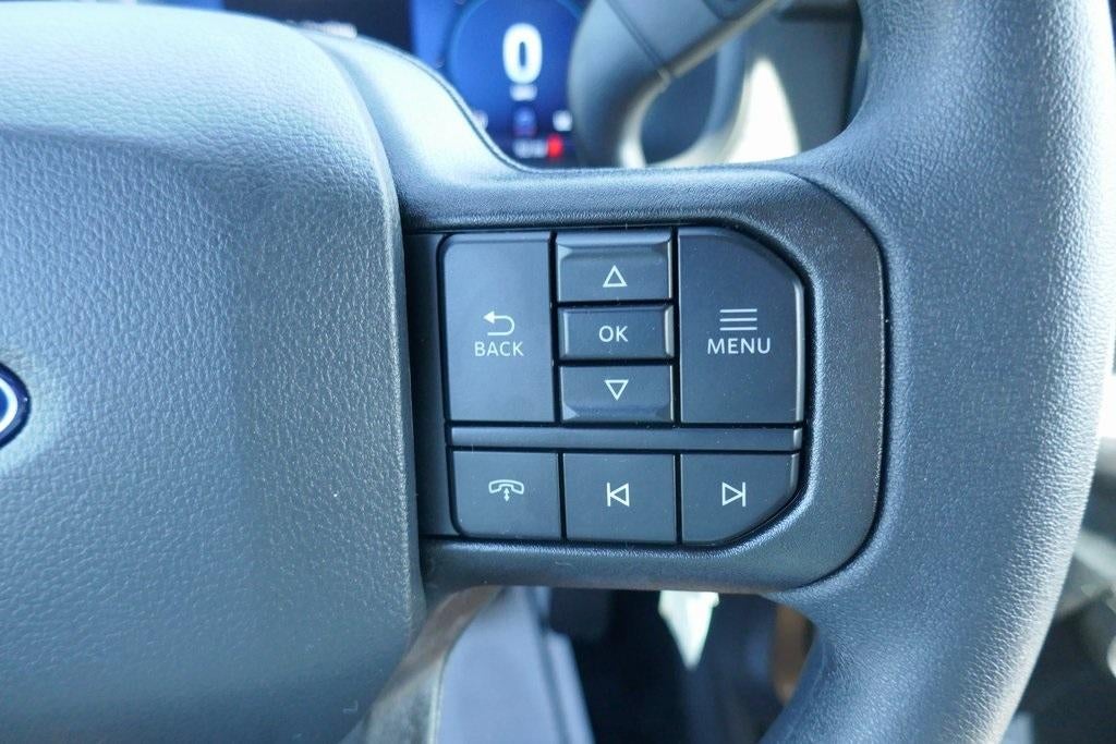 2025 Ford F-150 STX 4WD SuperCrew 5.5' Box