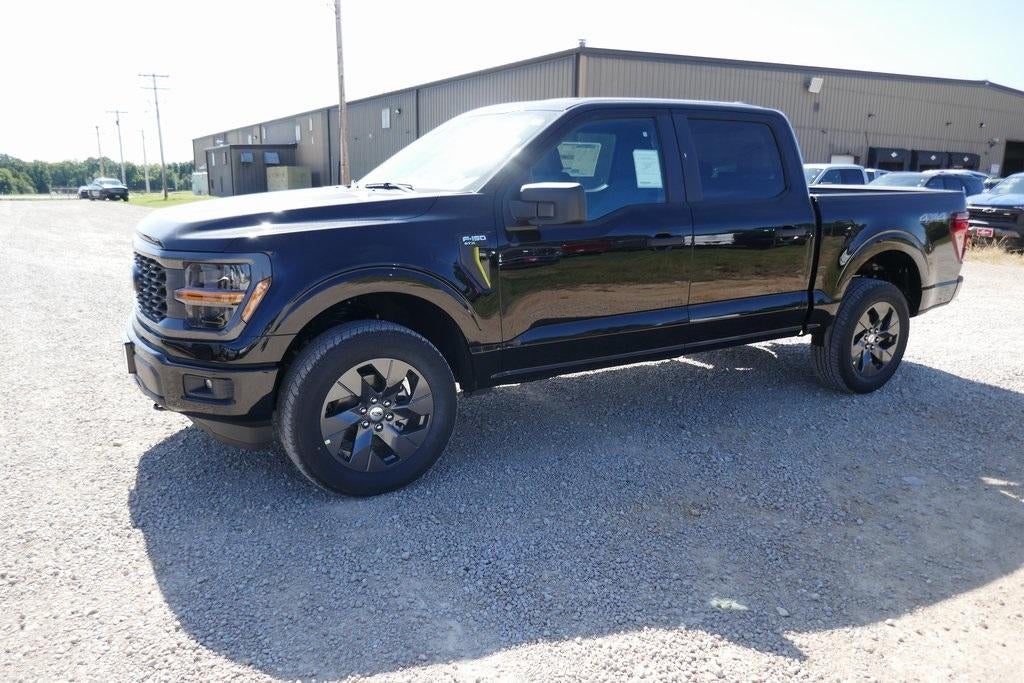 2025 Ford F-150 STX 4WD SuperCrew 5.5' Box