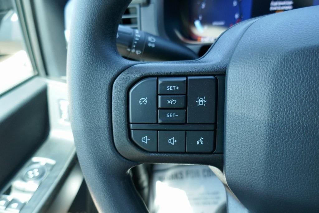 2025 Ford F-150 STX 4WD SuperCrew 5.5' Box