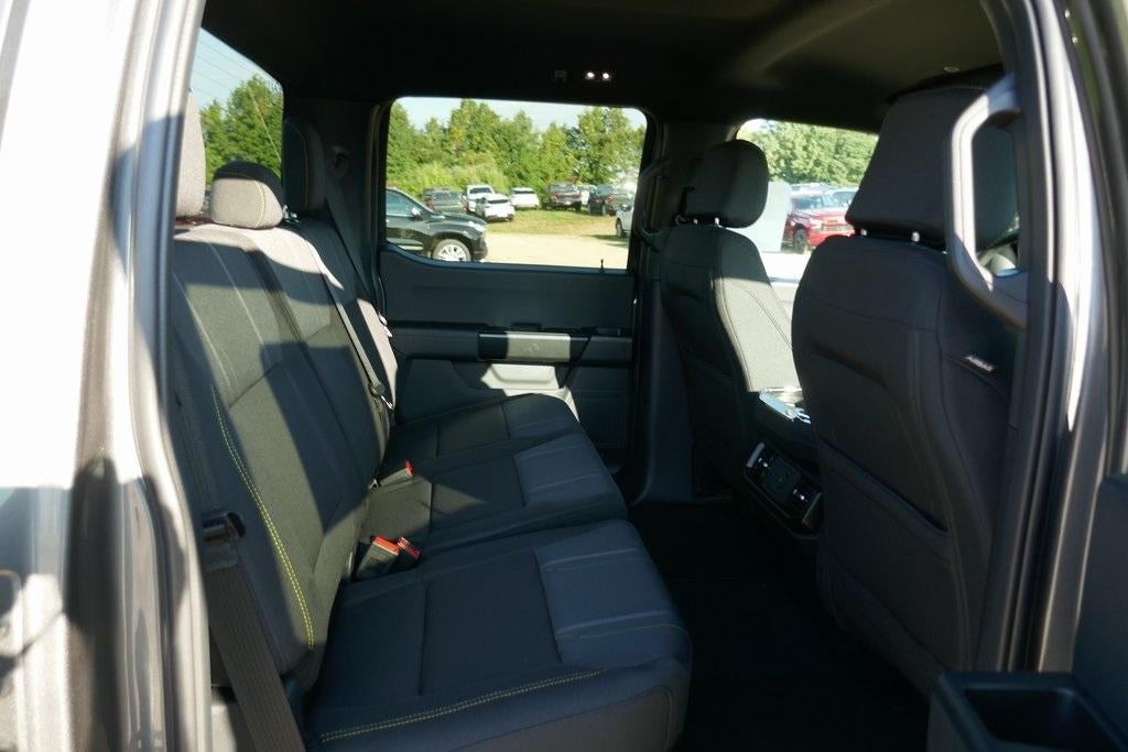 2025 Ford F-150 STX 4WD SuperCrew 5.5' Box