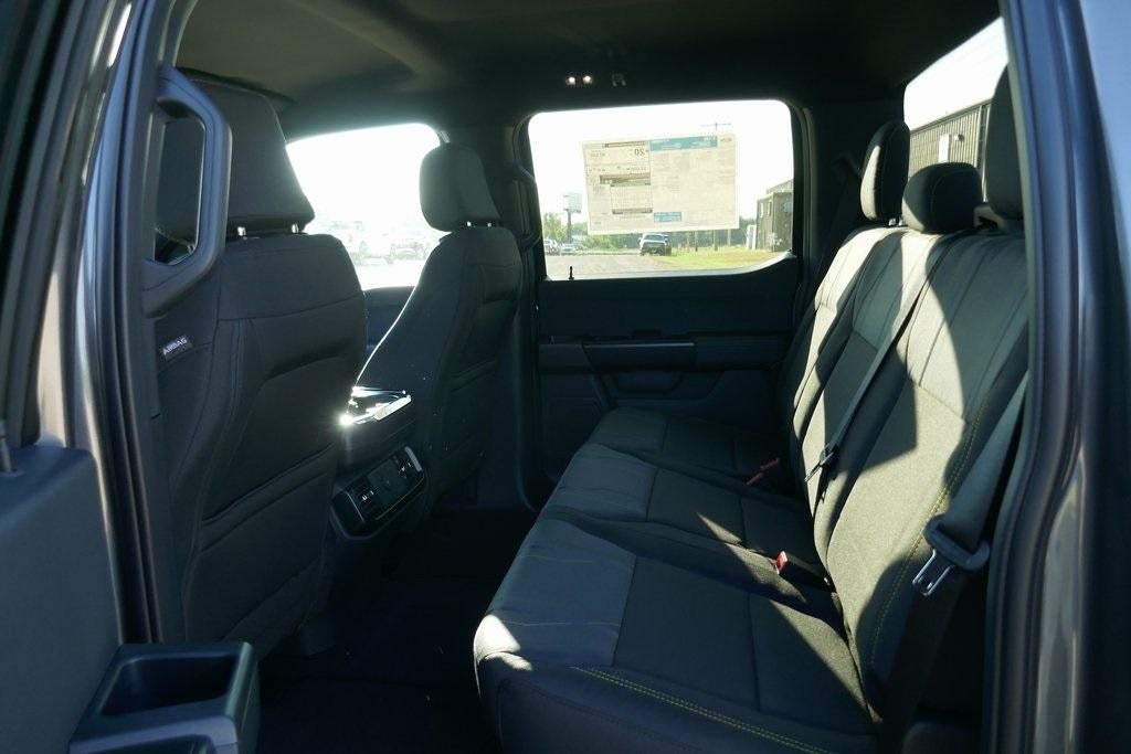 2025 Ford F-150 STX 4WD SuperCrew 5.5' Box