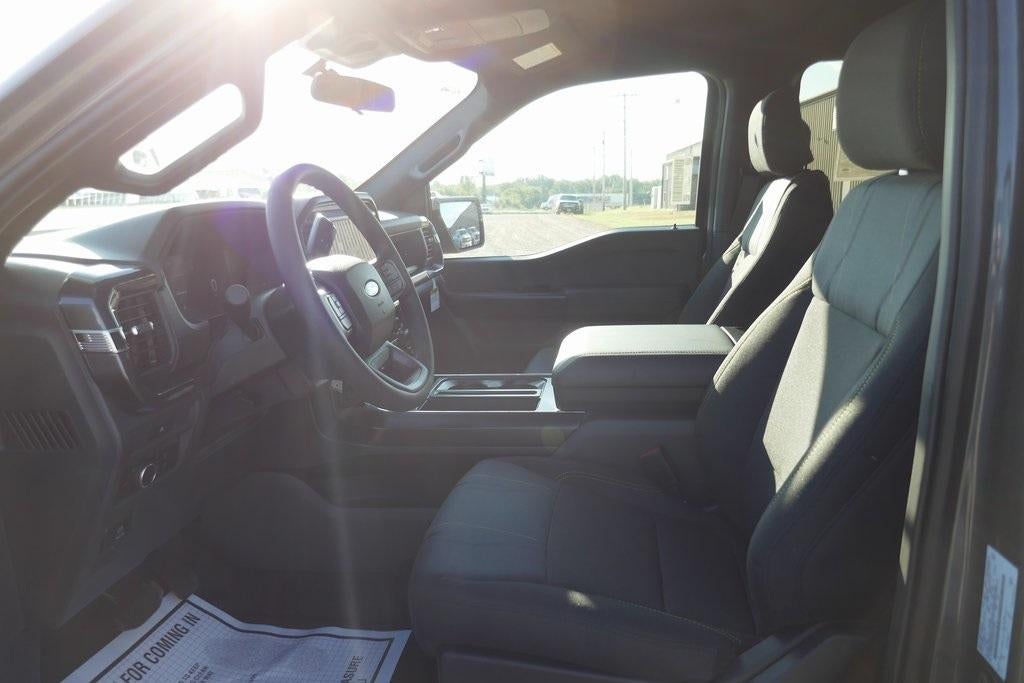 2025 Ford F-150 STX 4WD SuperCrew 5.5' Box