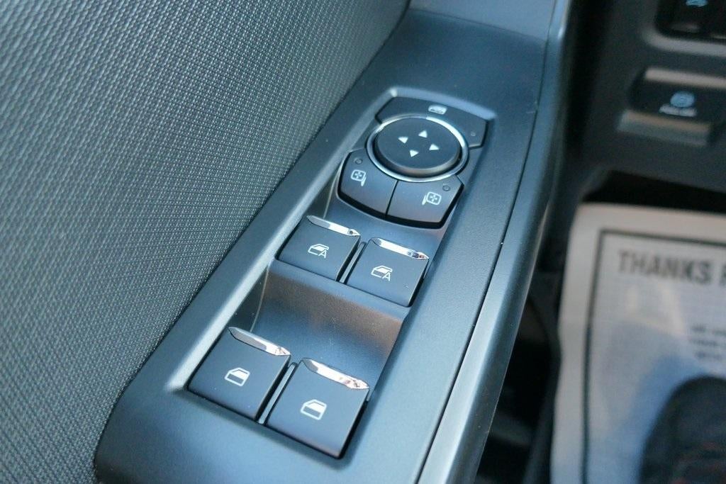 2025 Ford F-150 STX 4WD SuperCrew 5.5' Box