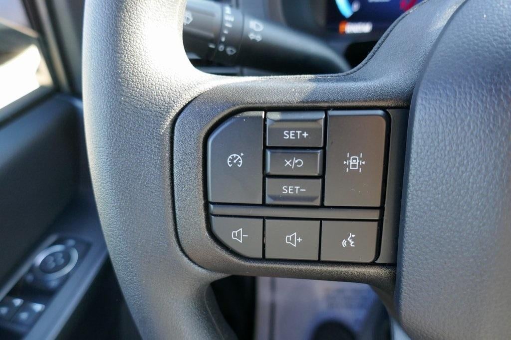 2025 Ford F-150 STX 4WD SuperCrew 5.5' Box