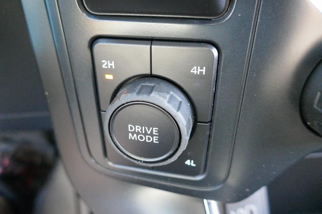 2025 Ford F-150 STX 4WD SuperCrew 5.5' Box