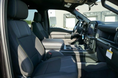 2025 Ford F-150 STX 4WD SuperCrew 5.5' Box