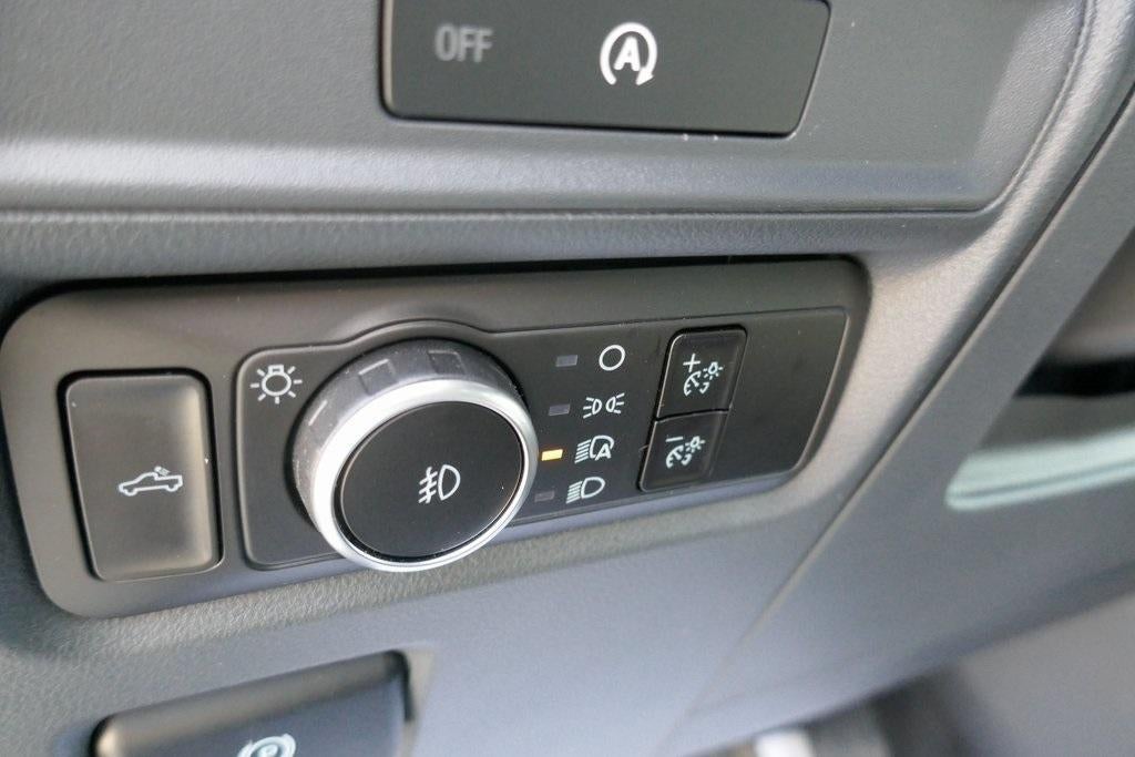 2025 Ford F-150 STX 4WD SuperCrew 5.5' Box