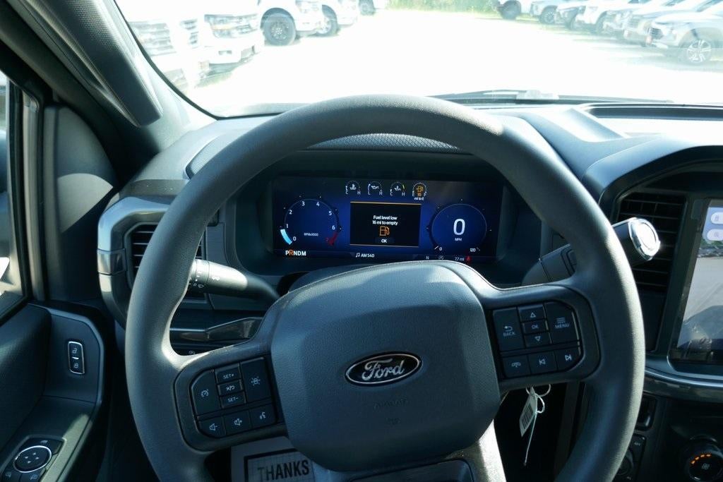 2025 Ford F-150 STX 4WD SuperCrew 5.5' Box