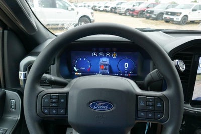 2025 Ford F-150 STX 4WD SuperCrew 5.5' Box