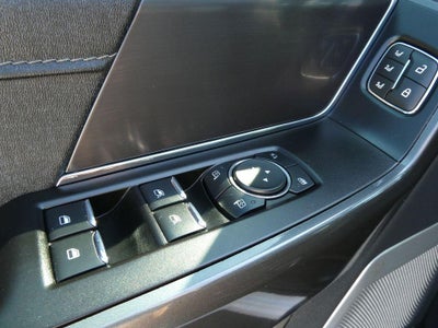 2022 Ford F-150 LARIAT 4WD SuperCrew 5.5' Box